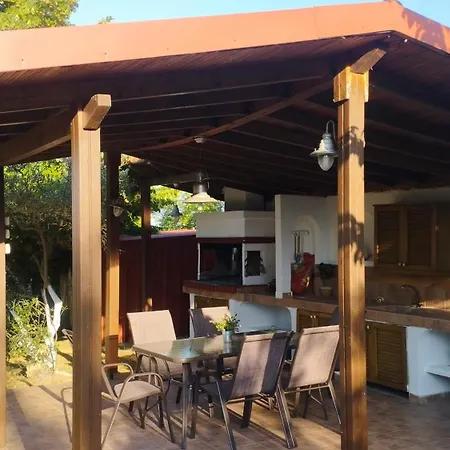 Olympplace Olive House-ground Floor *